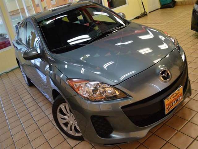 2013 Mazda Mazda3 i SV 4dr Sedan 5A